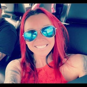 Meet your Posher, Steph